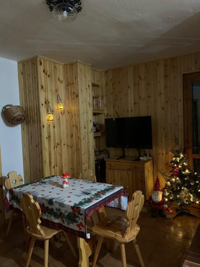 La Casa Di Fantalegno Apartment Camigliatello Silano Bagian luar foto