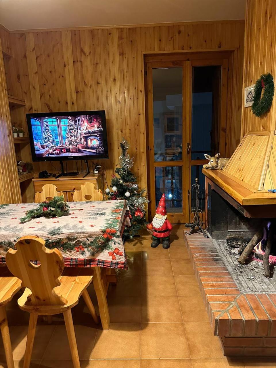 La Casa Di Fantalegno Apartment Camigliatello Silano Bagian luar foto