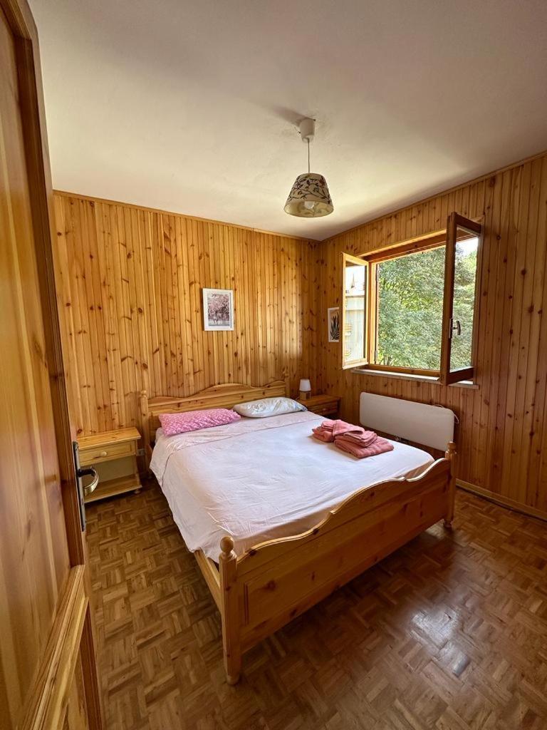 La Casa Di Fantalegno Apartment Camigliatello Silano Bagian luar foto